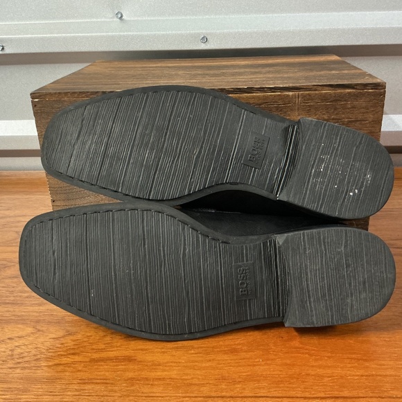 Hugo Boss Men Black Leather Horsebit Moc Toe Loafer Size 9.5 - Picture 8 of 9